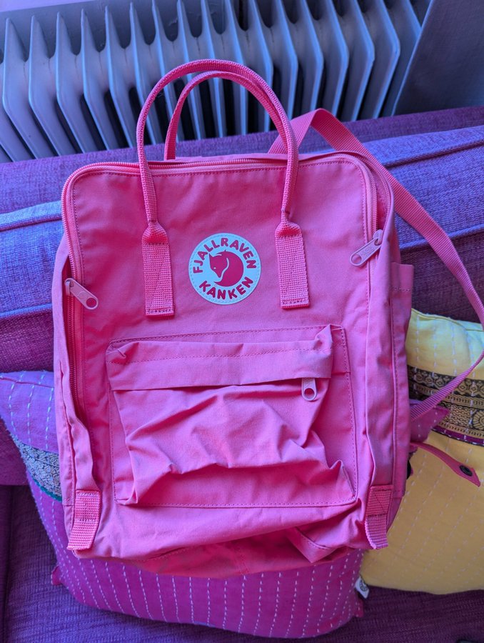 Se produkter som liknar Fjallraven kanken rosa pa Tradera 637857520
