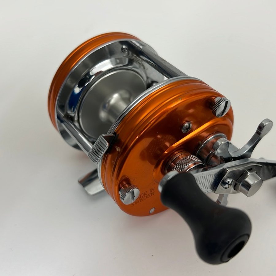 ABU Ambassadeur 5500C Sunset Orange | Köp på Tradera (705143889)