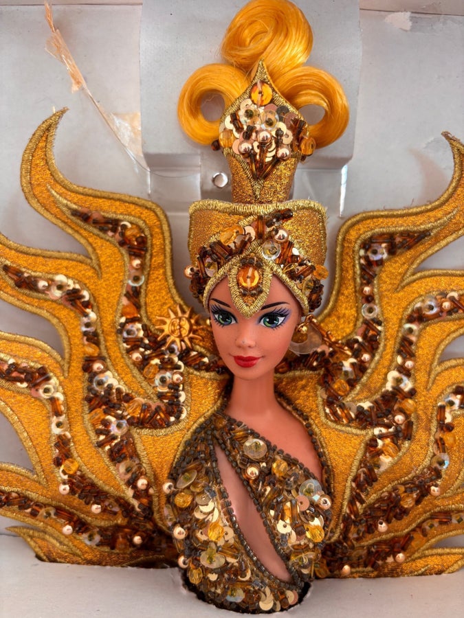 Barbie Goddess of the Sun by Bob Mackie Mattel | Köp på Tradera