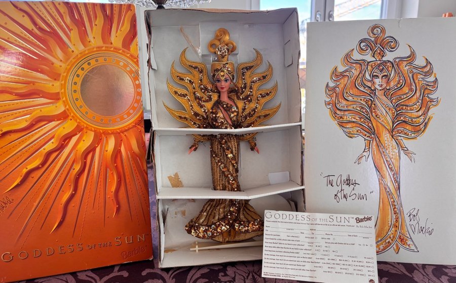 Barbie Goddess of the Sun by Bob Mackie Mattel | Köp på Tradera
