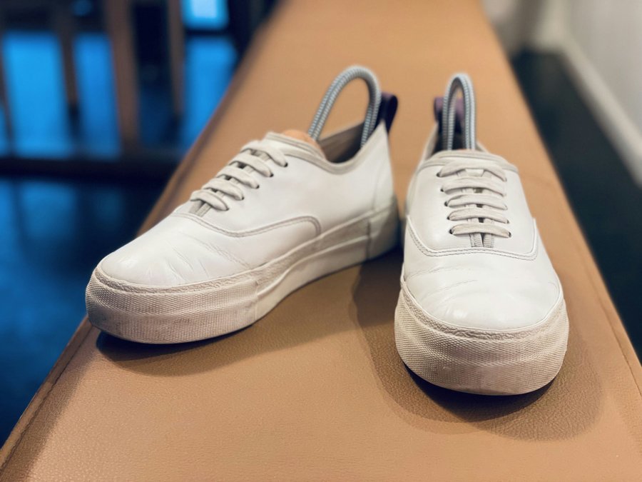 Se produkter som liknar Eytys Mother Leather White sk. pa Tradera 647724064