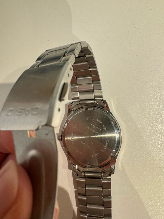 Casio mtp 1220 hot sale