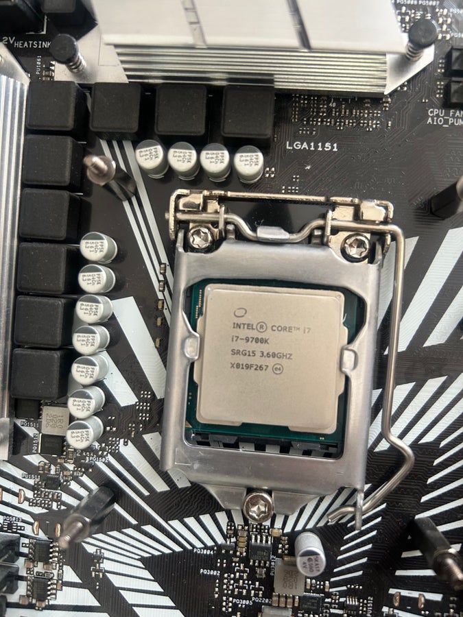 ASUS Prime Z390-P Moderkort med Intel Core i7-9.. | Köp på Tradera