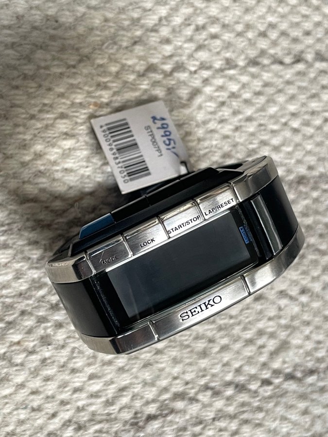 Se produkter som liknar Seiko Final Fantasy The på Tradera