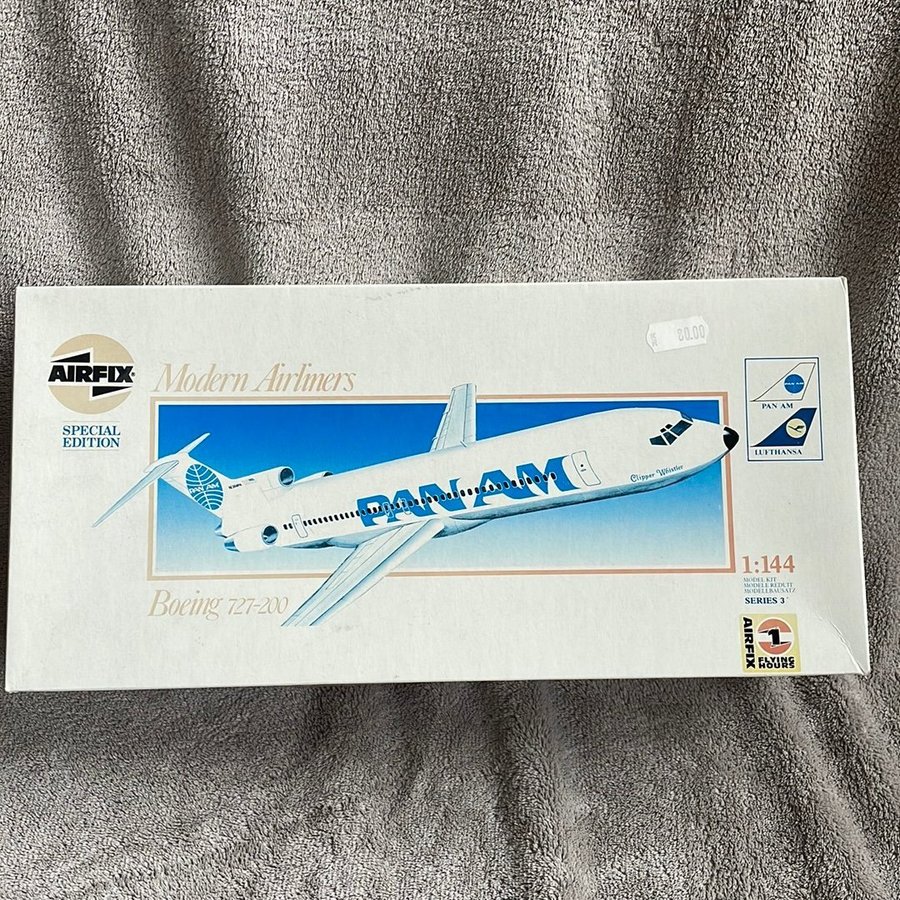 Amazon.co.jp: AIRFIX 1/144 Boeing 727-200 special edition
