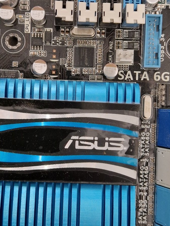 Se produkter som liknar Intel ASUS P8Z68-V Pro Rev 1... på Tradera ...