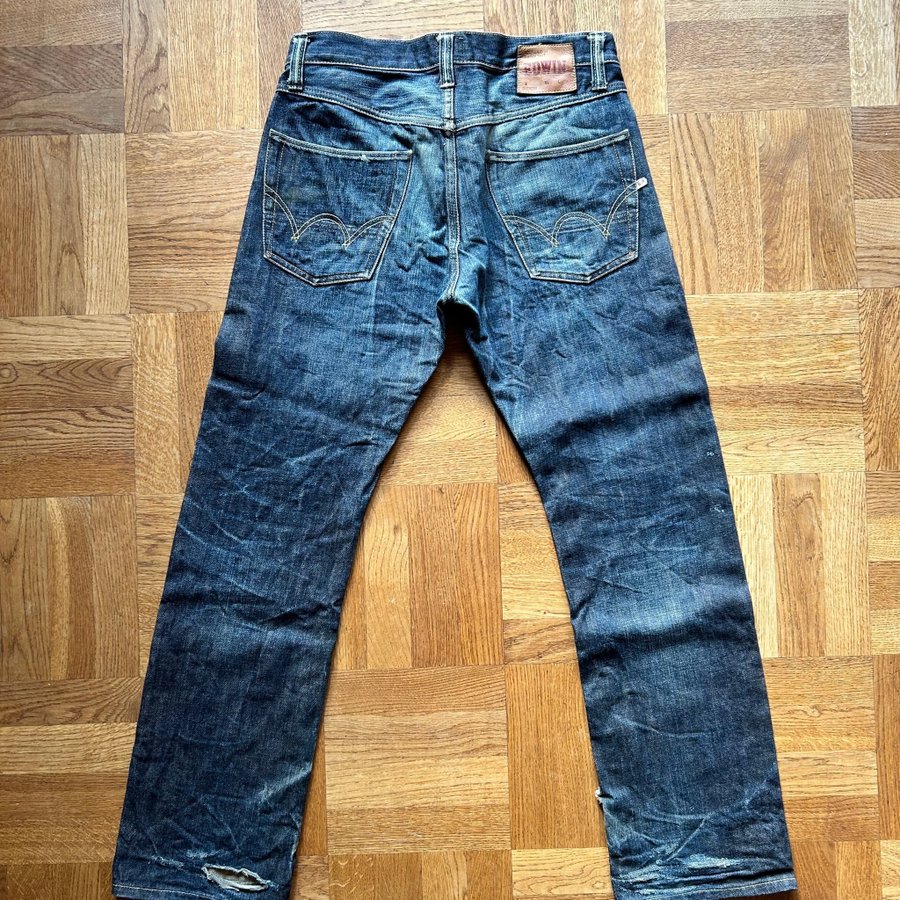 Se produkter som liknar Edwin ED-47 selvedge jeans, på Tradera
