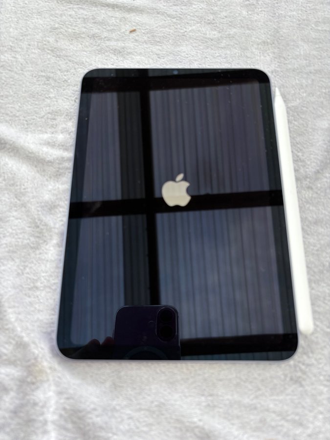 Se produkter som liknar iPad mini 6 Wi-Fi 64 GB Lila .. på