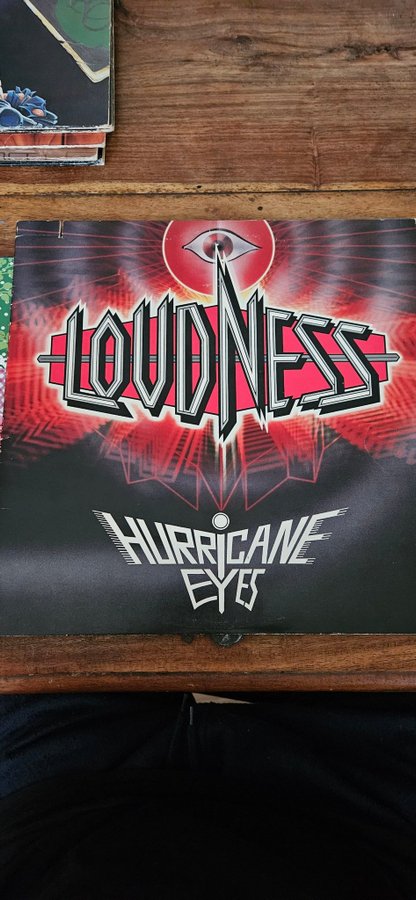 LOUDNESS ／ HURRICANE EYES 61MYXE3QS3L._UF1000,1000_QL80_.jpg