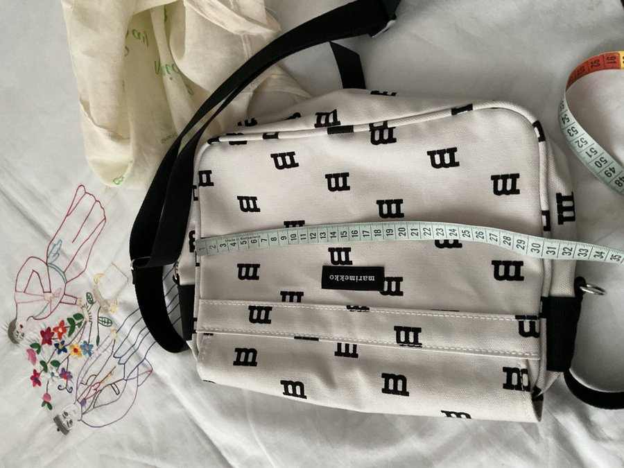 marimekko　CANVAS BAG / MAGNEETTILAUKKU Marimekko Magneettilaukku Bag – KIITOSlife