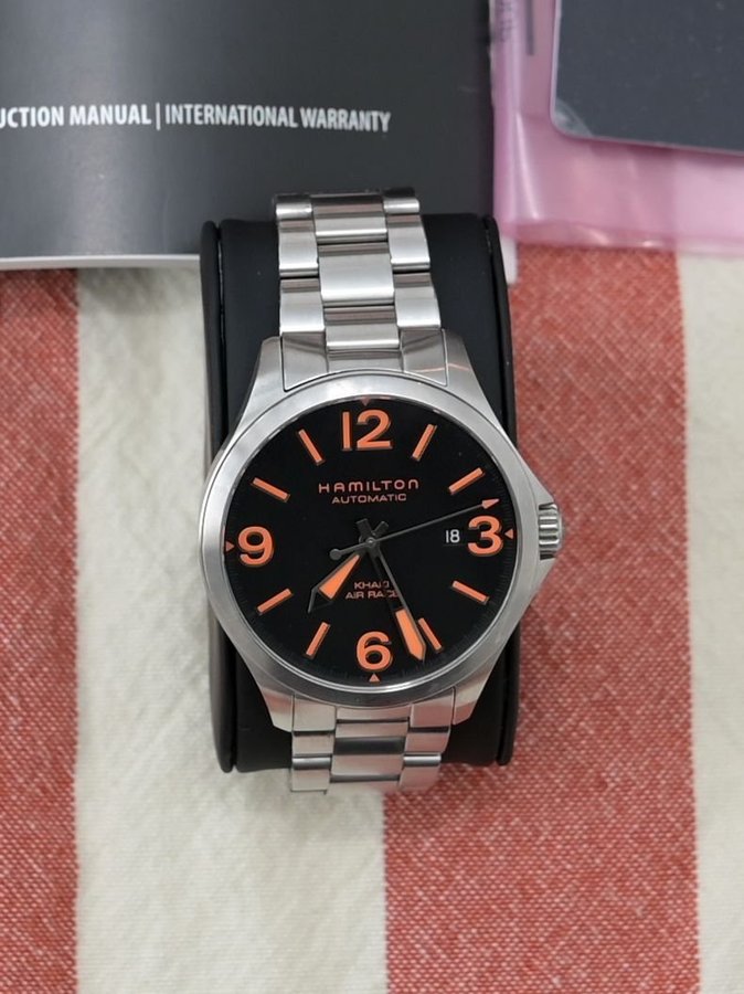 Se produkter som liknar Hamilton Khaki Air race 42mm p Tradera