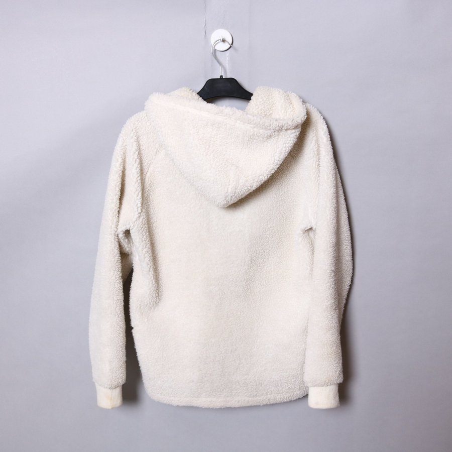 Teddy hoodie peak performance hotsell