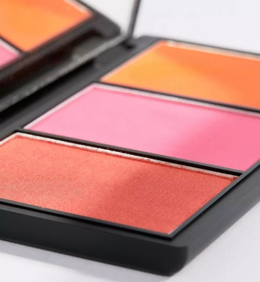 Blush sleek makeup deals