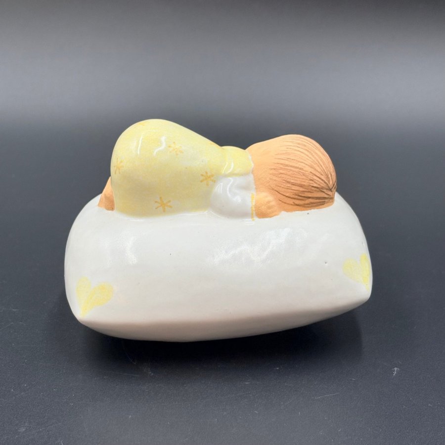 Lisa Larson / bebis på kudde