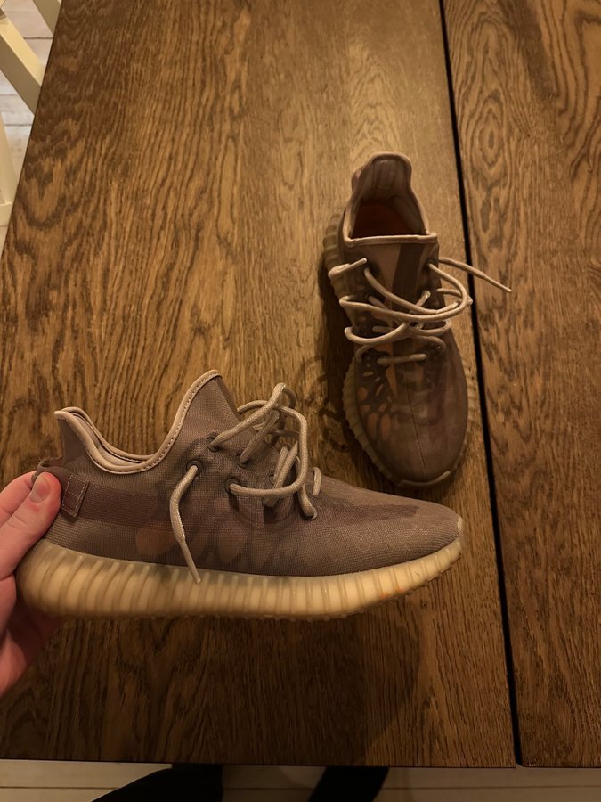 yeezy 350 boost mono mist