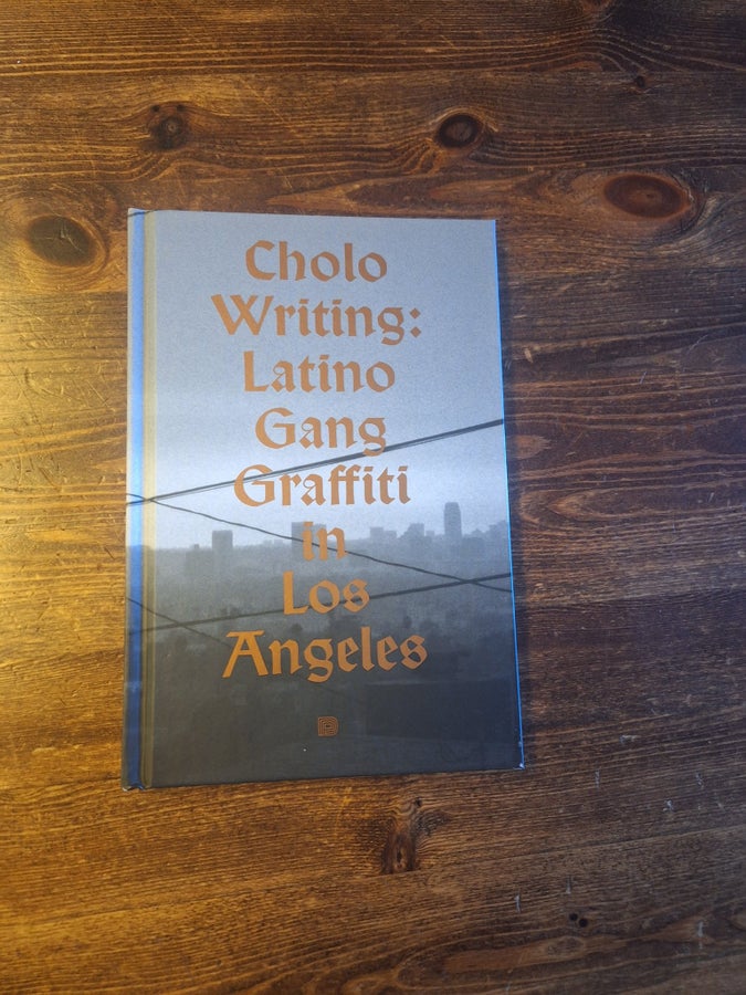 Se produkter som liknar Cholo Writing: Latino Gang Gr.. på Tradera