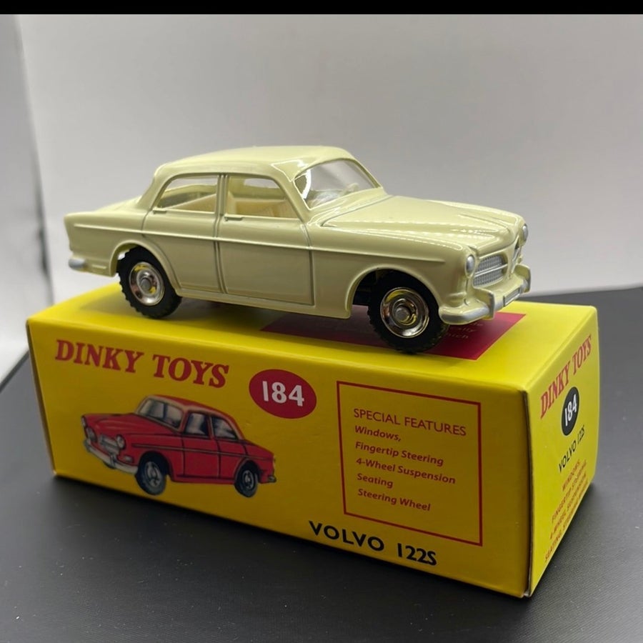 Dinky Toys 184 Volvo 122S Amazon | Köp på Tradera (738861744)