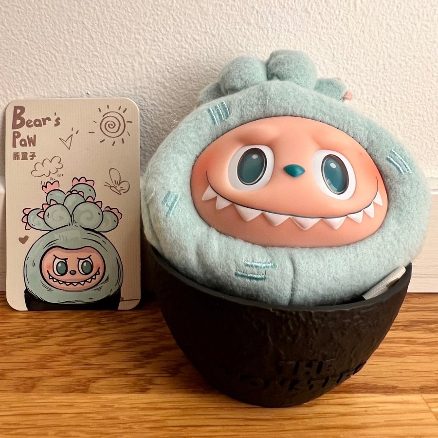 ぬいぐるみ NAUGHTY PLANTS Bear's Paw Labubu THE MONSTERS NAUGHTY