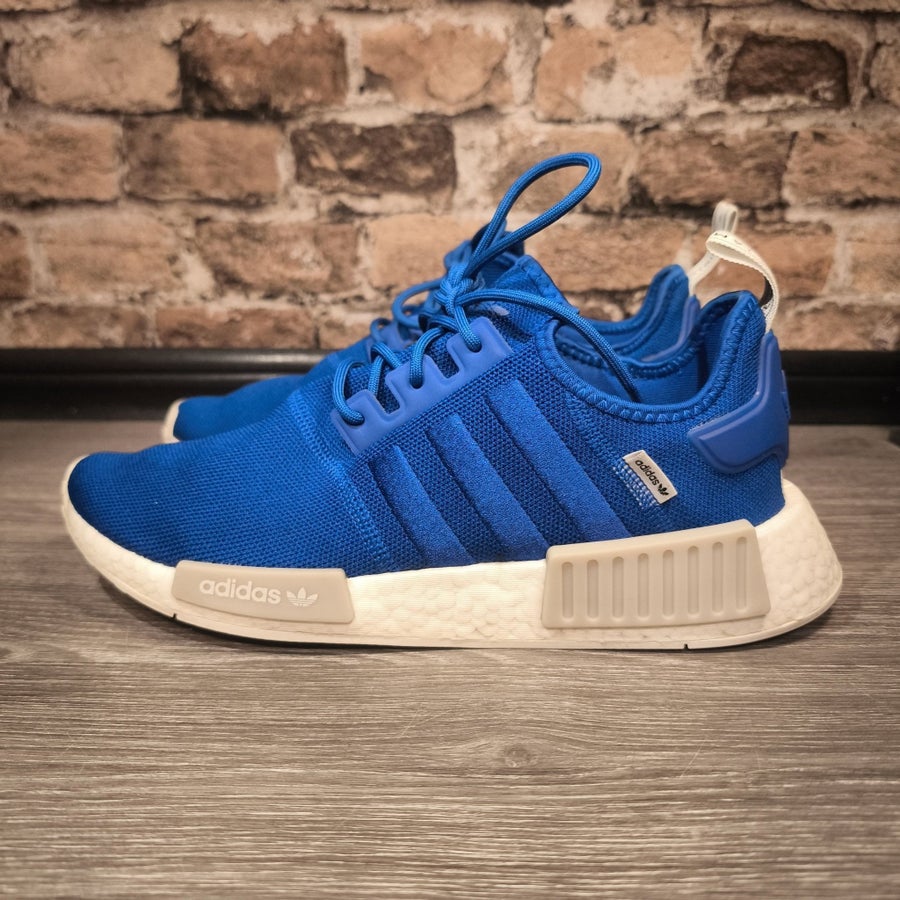 adidas gazelle silver green womens Adidas Men's NMD R1 Shoes main image 1