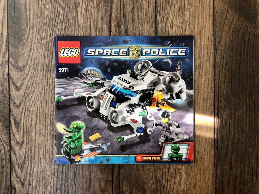 Lego space police gold heist deals