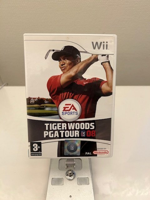 Tiger Woods PGA Tour 08 Wii Köp på Tradera (698549825)