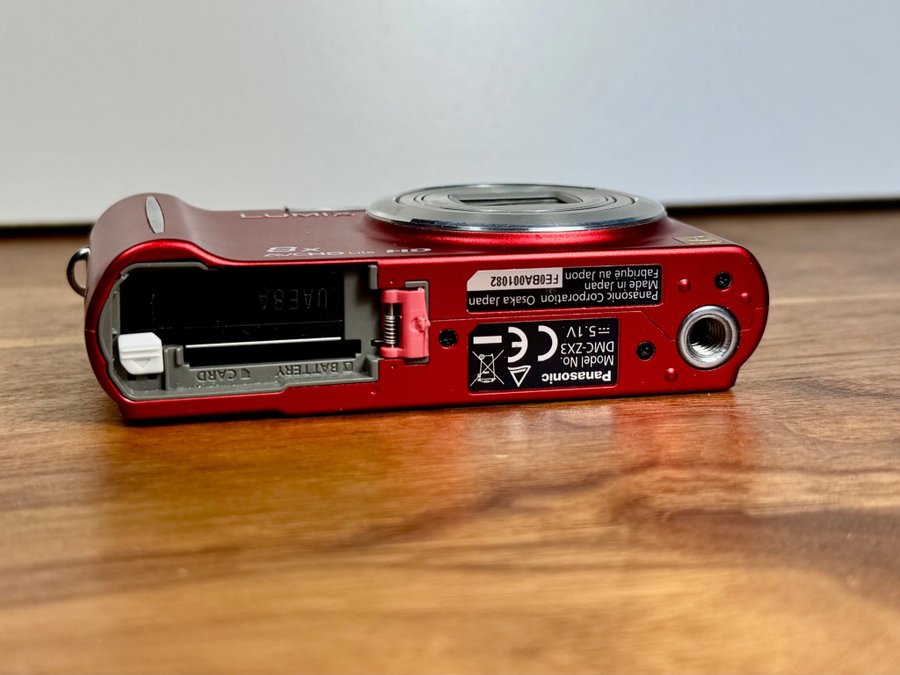 Panasonic DMC-ZX3 レッド Amazon | パナソニック デジタルカメラ ルミックス レッド DMC