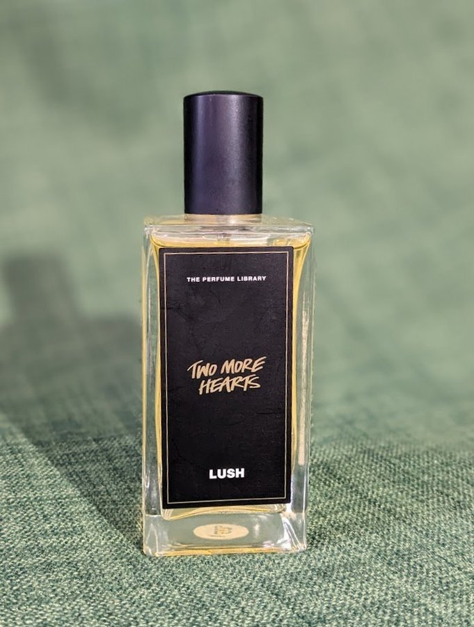 LUSH TWO MORE HEARTS トゥーモアハート パフューム100ml Two More Hearts Lush perfume - a fragrance for women and men