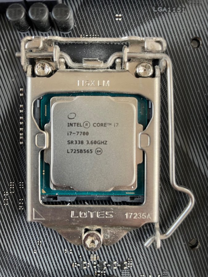 CPU Core i7 7700 STRIX B250F GAMING RAM16GB ROG STRIX B250F GAMING | Motherboards | ROG Global