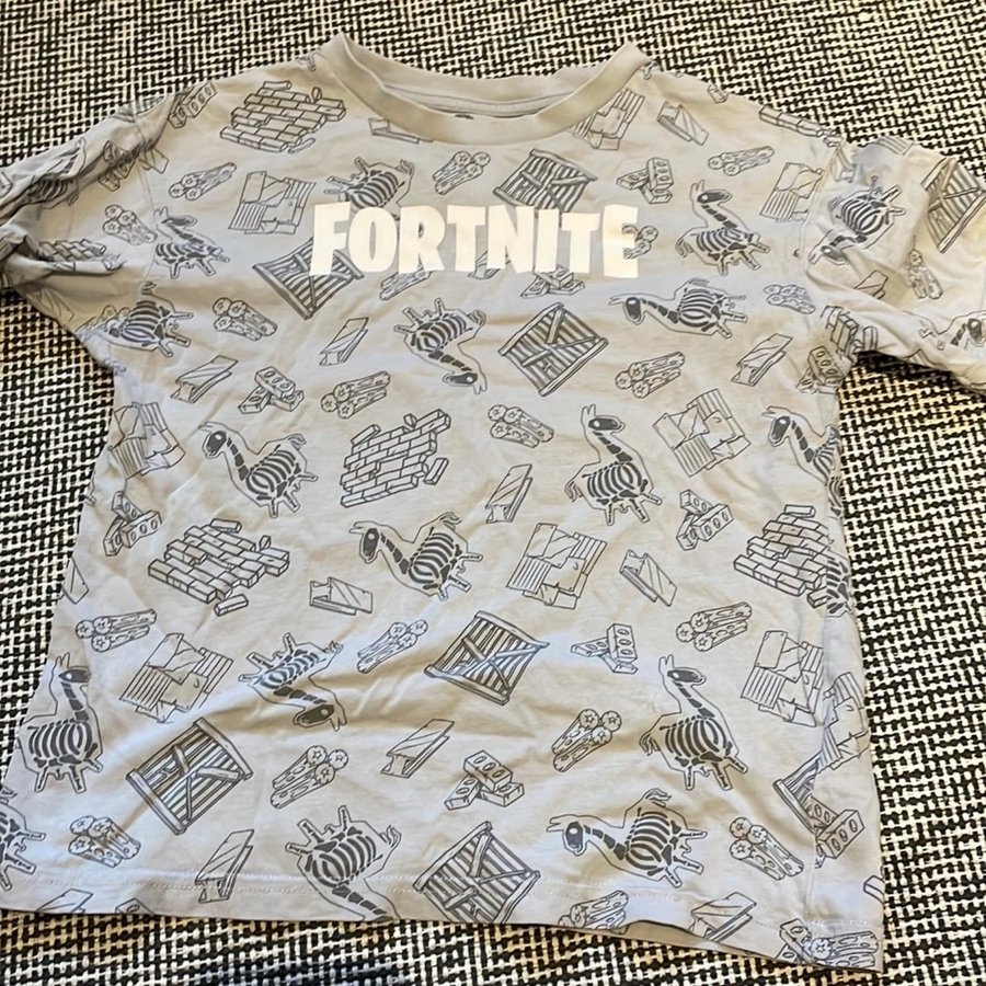 Fortnite shirt 134 sale