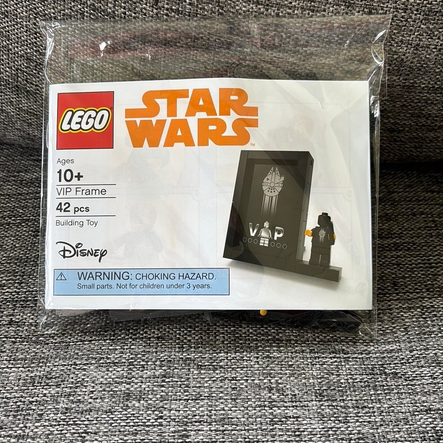 NYTT! LEGO Star Wars Black VIP Frame Card Köp på Tradera