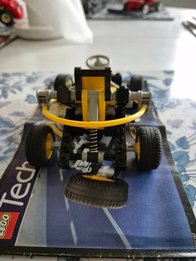 Se produkter som liknar Lego Technic 8207 Off Road pa Tradera 642669419
