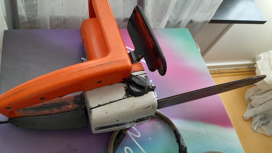 Stihl e10 2024 electric chainsaw
