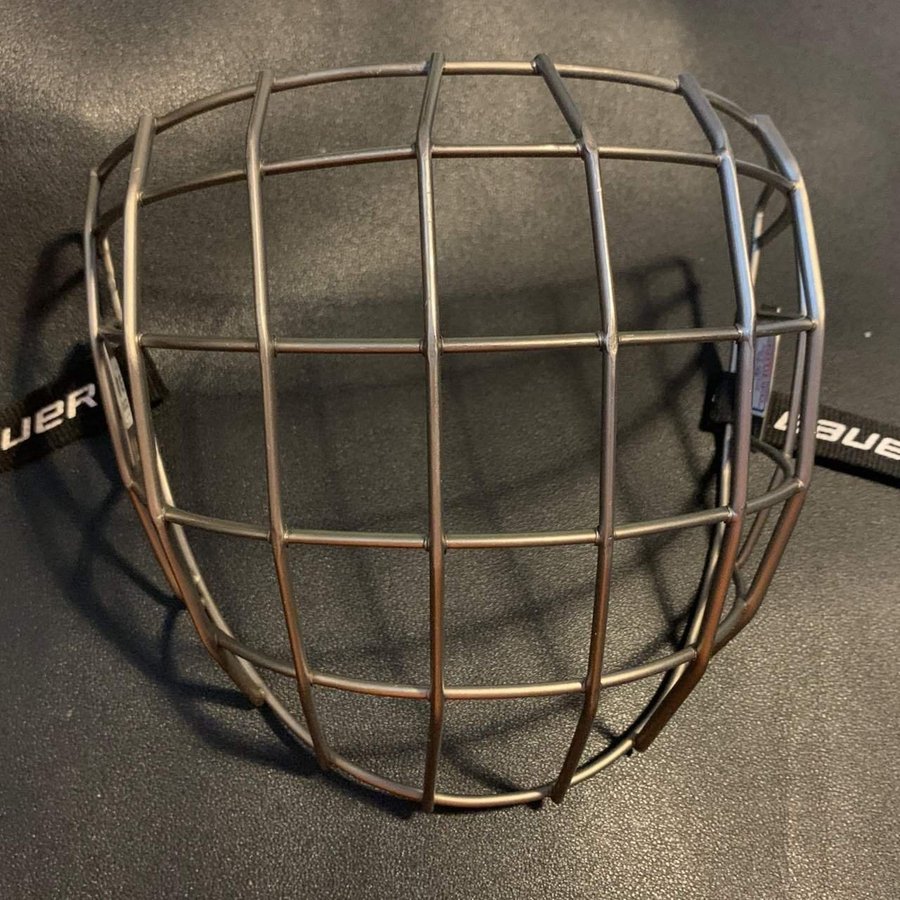 Bauer re akt titanium cheap cage