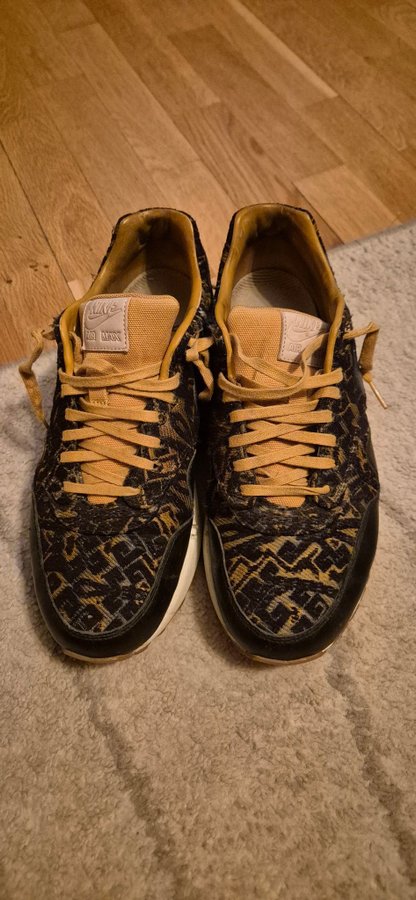 nike air max 1 curtains