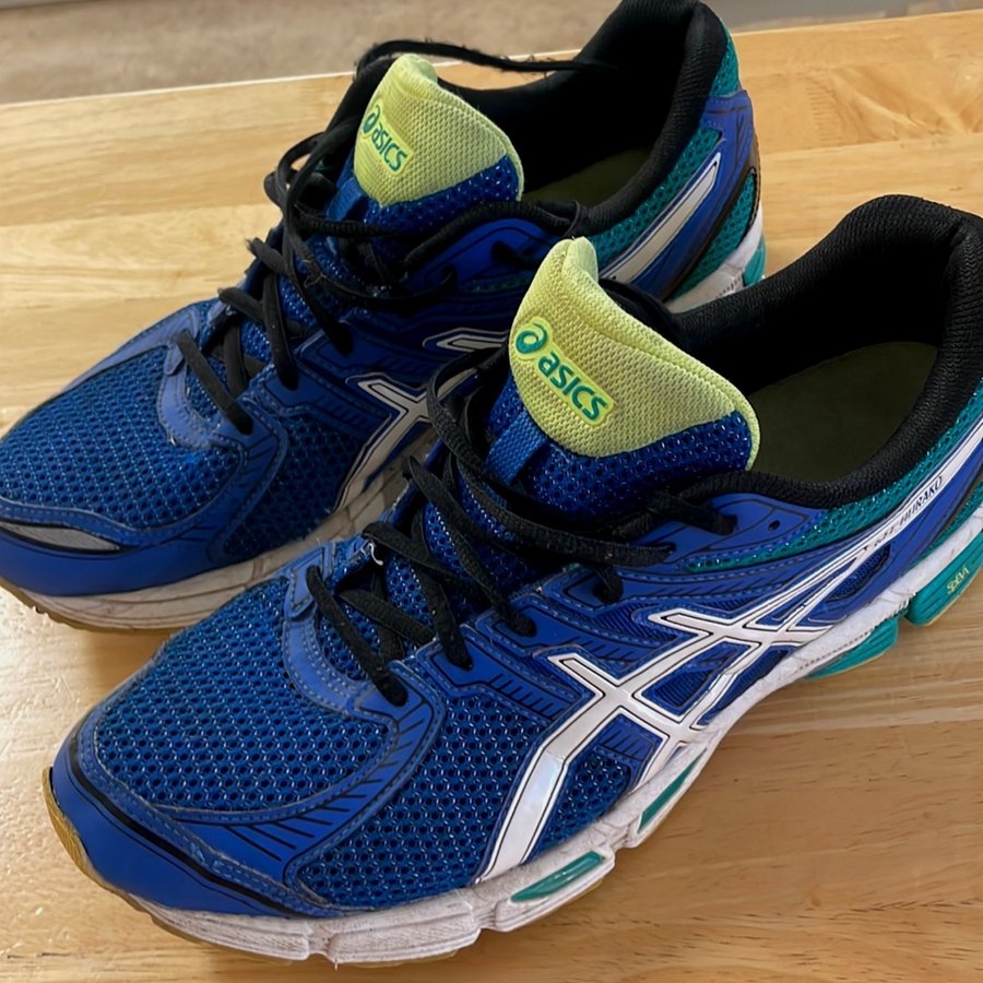 Asics hurako hotsell