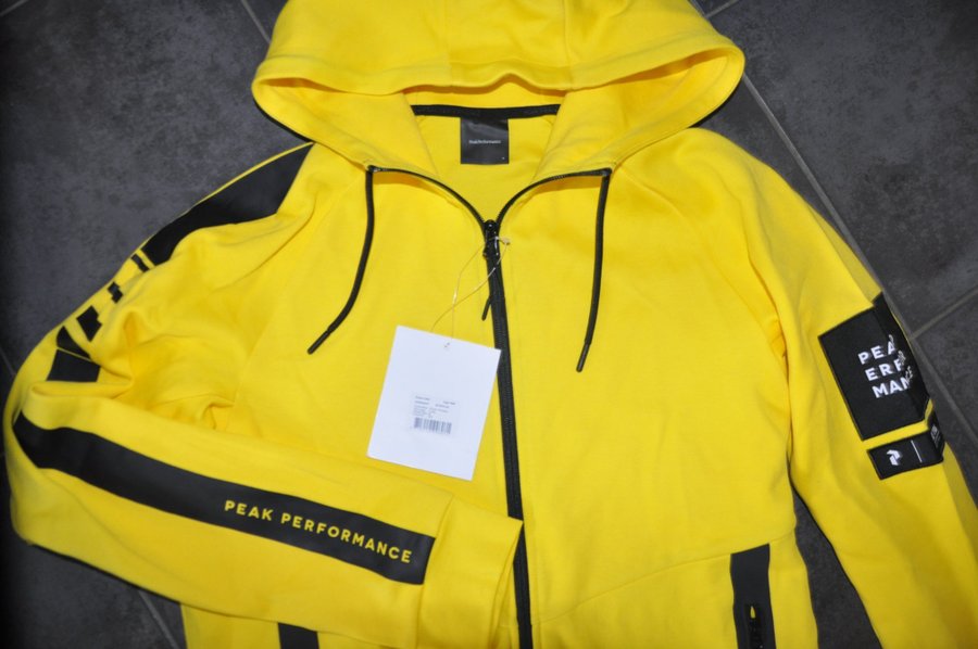 peak performance m tech zip hood