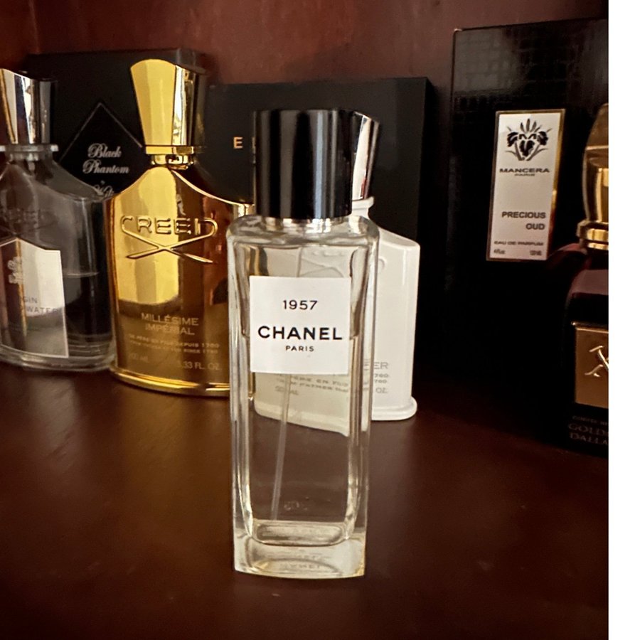 CHANEL 1957 Les Exclusifs Perfume Anita Michaela #49 CHANEL 1957 Les Exclusifs Perfume Anita Michaela