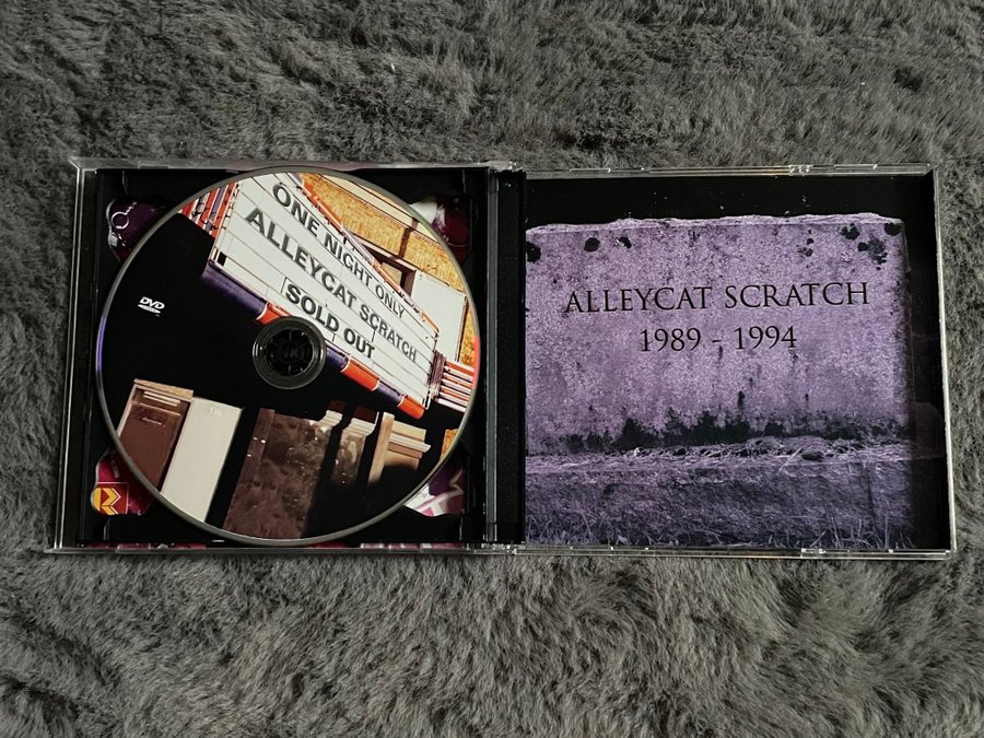 Alleycat Scratch - Deadboys In Trash City (CD, .. | Köp på Tradera