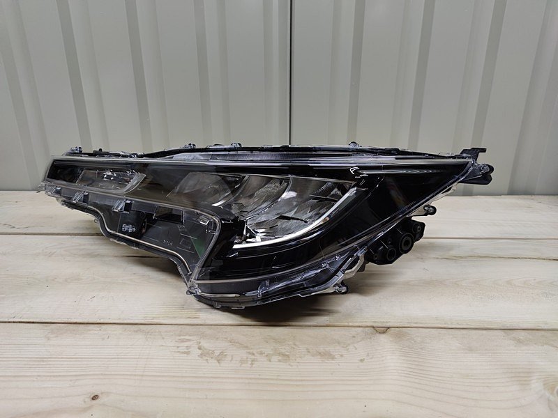 Toyota Corolla Full Led Headlight New Original .. Köp på Tradera
