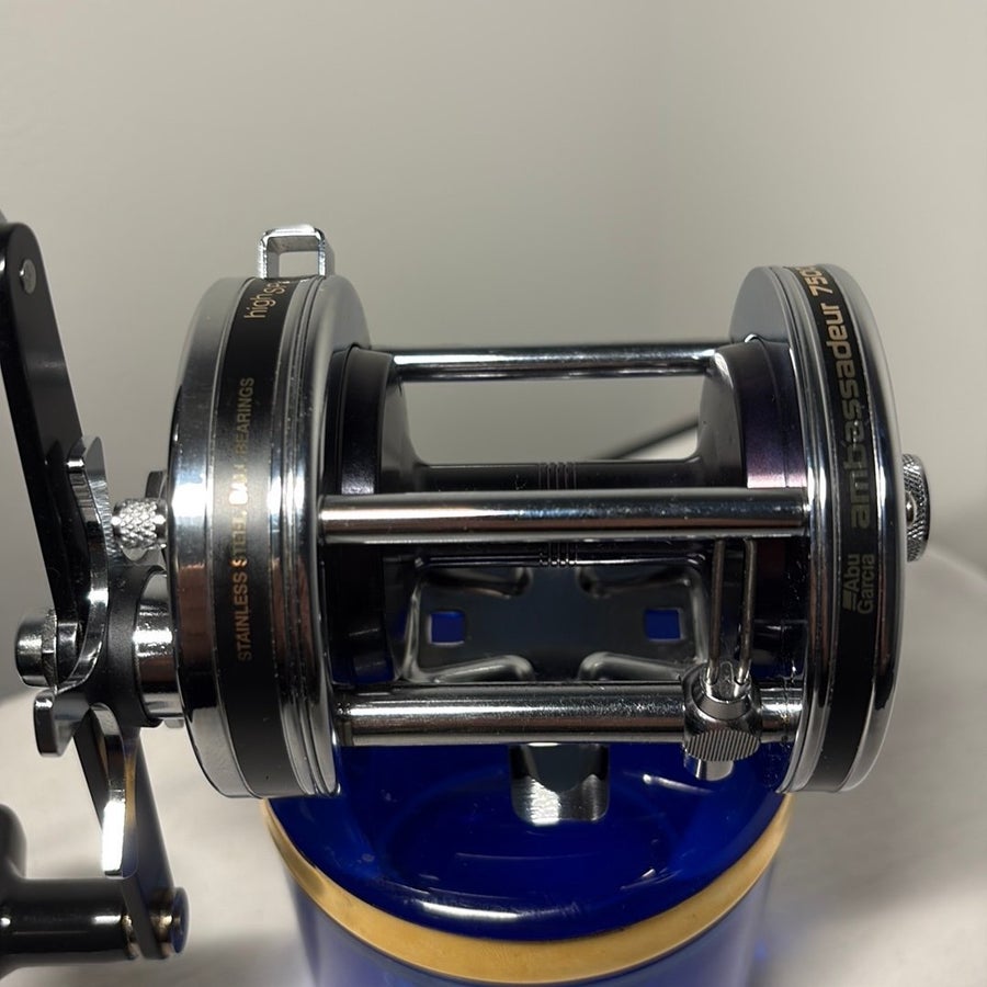 abu garcia 7500 c3 ambassadeur Round Reel C3-6500 Wuhah hand (00) and left Abu Garcia 7000IC3 Ambassadeur Baitcast
