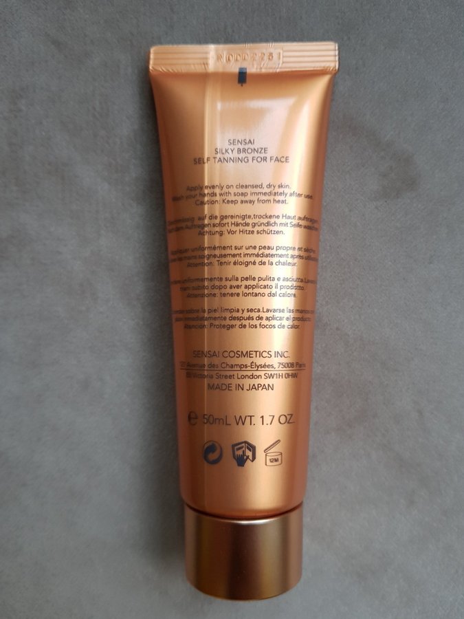 SENSAI silky bronze, self tanning for face, bru.. Köp på Tradera