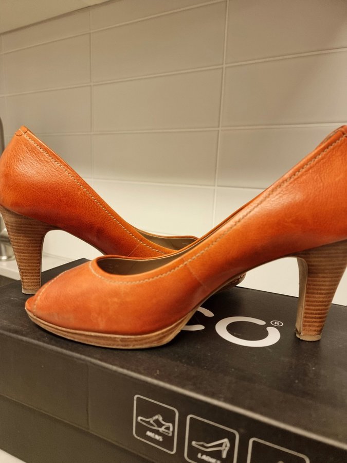 Ecco Pretoria Pump Ecco Pumps Orange