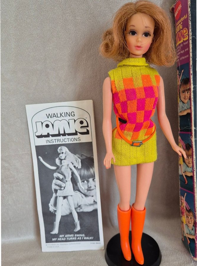 Se produkter som liknar VHTF/rare vintage Walking på Tradera