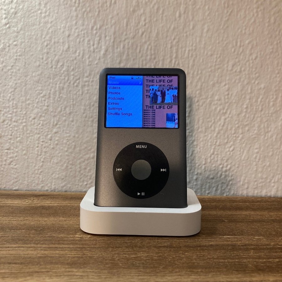 Apple iPod Classic 160GB 動作確認済 USED品 YM Apple iPod Classic 160GB 動作確認済 USED品 YM