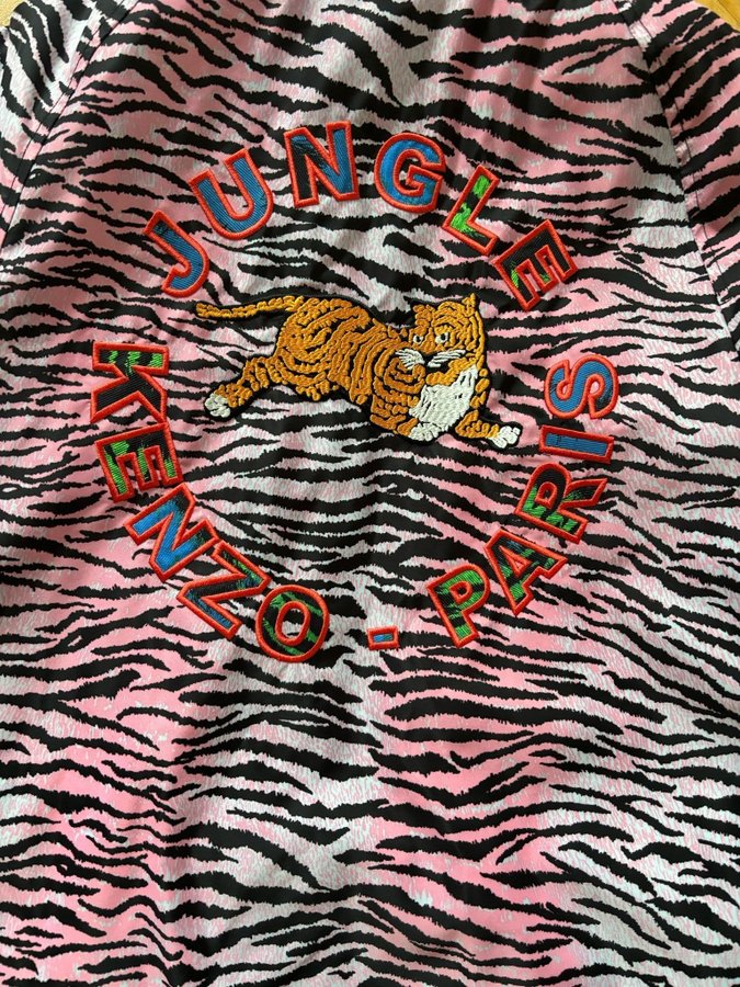 Kenzo x hm jacka hot sale