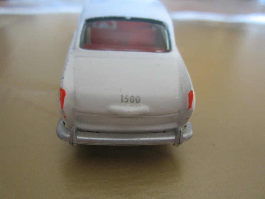 Tekno VW 1500 Modellbil nummer 828 | Köp på Tradera (716775066)