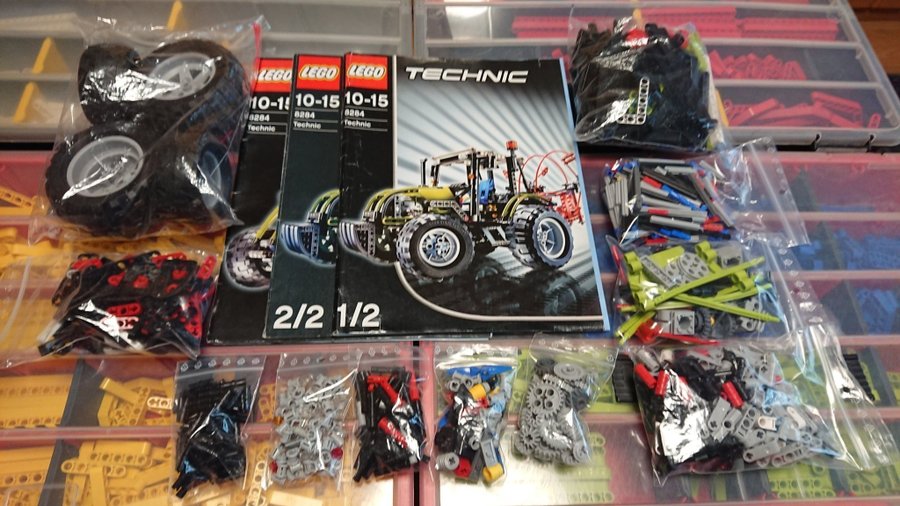 Se produkter som liknar ÖSTRKE! Lego 8284 Tractor på Tradera