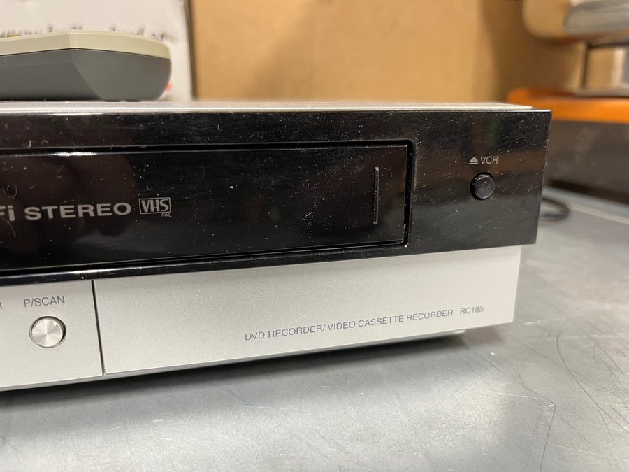 LG DVD/VHS combo Recorder RC185 Kopiera VHS t.. Köp på Tradera