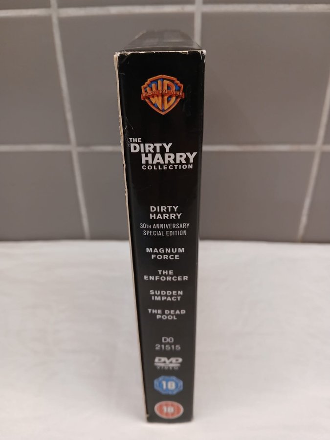 ミュージック HARRY RESUME 30th Anniversary TOUR DVD HARRY 30th Anniversary TOUR RESUME The Street Sliders