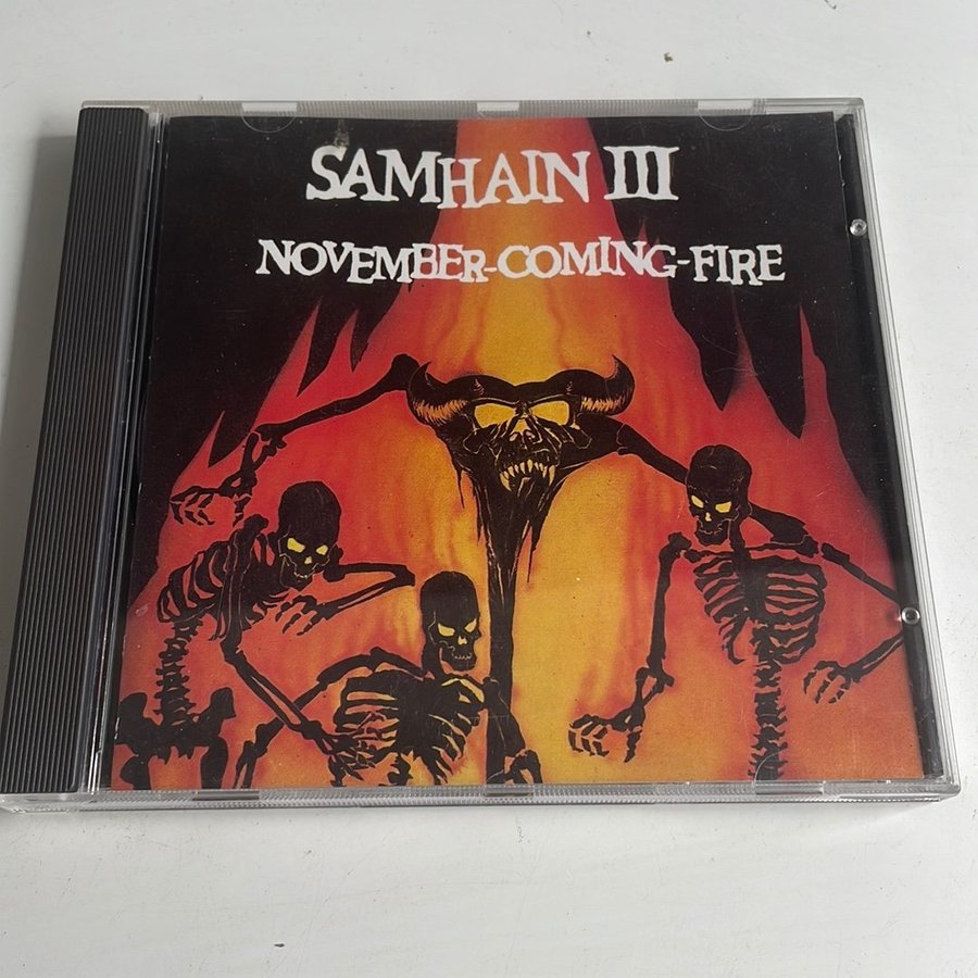 Samhain III November-Coming-Fire CD Danzig | Köp på Tradera